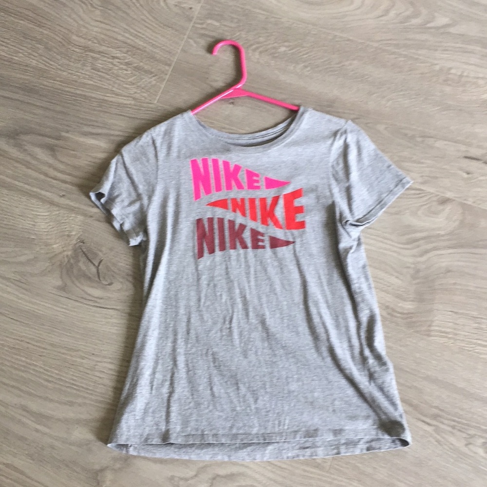 Gray Nike T-shirt- XL
